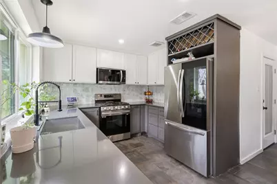 403 Rickey Canyon Avenue, DeSoto, TX 75115 - Photo 10