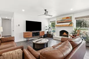 403 Rickey Canyon Ave, DeSoto, TX 75115 - Photo 6