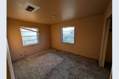 2209 Hooks Lane, Fort Worth, TX 76112 - Photo 8