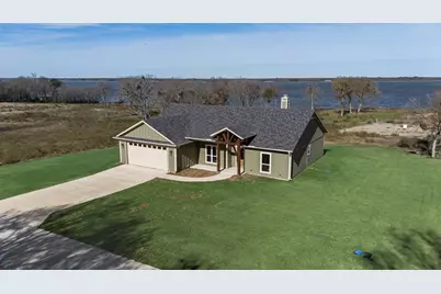 305 Caro Drive, West Tawakoni, TX 75474 - Photo 2