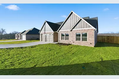 498 Cumberland Trail, Bridgeport, TX 76458 - Photo 4