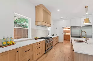 10565 Cromwell Dr, Dallas, TX 75229 - Photo 8