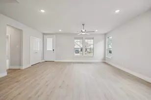 448 Lost Crk Trl, Waxahachie, TX 75165 - Photo 8