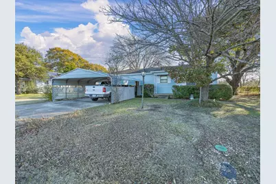 417 Houston Street, Cedar Hill, TX 75104 - Photo 1