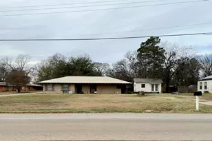 1519 Mockingbird Ln, Sulphur Springs, TX 75482 - Photo 2