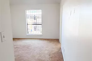 2910 Tanglewood Dr, Lancaster, TX 75134 - Photo 22