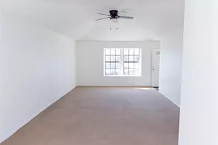 2910 Tanglewood Dr, Lancaster, TX 75134 - Photo 4