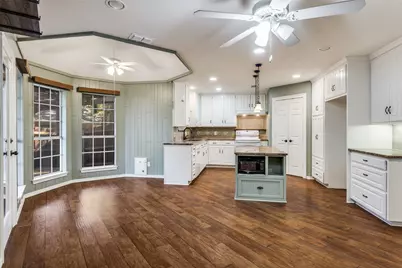 6607 Capitol Hill Drive, Arlington, TX 76017 - Photo 10