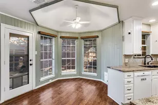 6607 Capitol Hill Dr, Arlington, TX 76017 - Photo 14