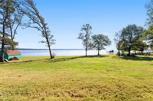 22405 Blue Water, Chandler, TX 75758 - Photo 36