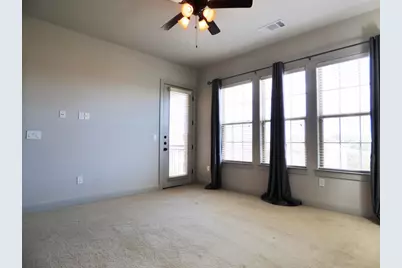 545 Via Amalfi #301, Irving, TX 75039 - Photo 18