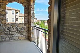 545 Via Amalfi, Irving, TX 75039 - Photo 24