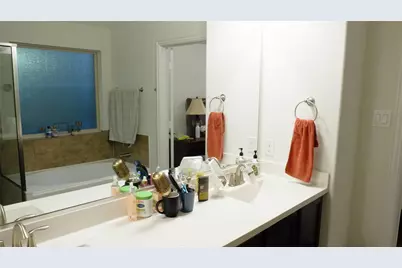 1907 Edgecreek Path, Lewisville, TX 75010 - Photo 10