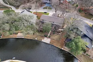 1404 Creekford Dr, Arlington, TX 76012 - Photo 1