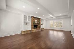 1404 Creekford Dr, Arlington, TX 76012 - Photo 8