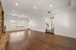 1404 Creekford Dr, Arlington, TX 76012 - Photo 8