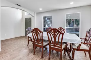 4431 Malvern Hill Rd, Grand Prairie, TX 75052 - Photo 2