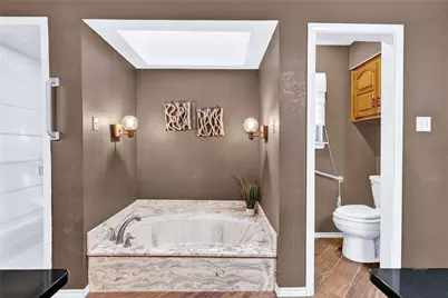 1104 Mayleaf Drive, Irving, TX 75060 - Photo 20