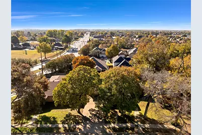 1104 Mayleaf Drive, Irving, TX 75060 - Photo 32