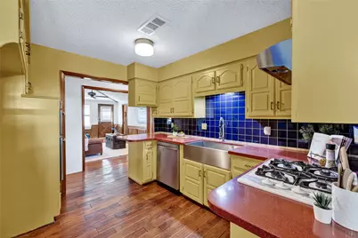 1104 Mayleaf Drive, Irving, TX 75060 - Photo 10