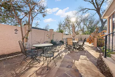 511 W Wilson Street, Cleburne, TX 76033 - Photo 28