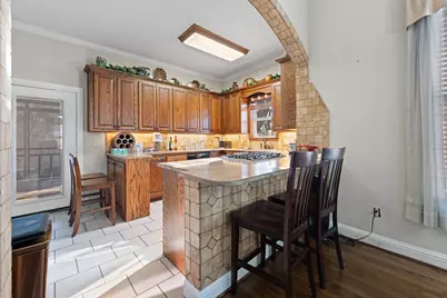 511 W Wilson Street, Cleburne, TX 76033 - Photo 14