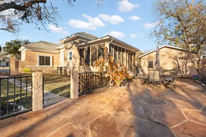 511 W Wilson Street, Cleburne, TX 76033 - Photo 34