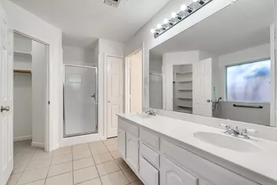 1129 Briar Oaks Drive, Irving, TX 75060 - Photo 26