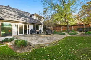 714 Meadow Bend Ct, Highland Village, TX 75077 - Photo 32