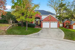 714 Meadow Bend Ct, Highland Village, TX 75077 - Photo 4