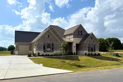 3500 Grizzly Run Drive, Burleson, TX 76028 - Photo 2