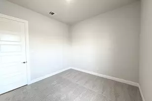 3500 Grizzly Run Dr, Burleson, TX 76028 - Photo 20