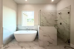 3500 Grizzly Run Dr, Burleson, TX 76028 - Photo 14