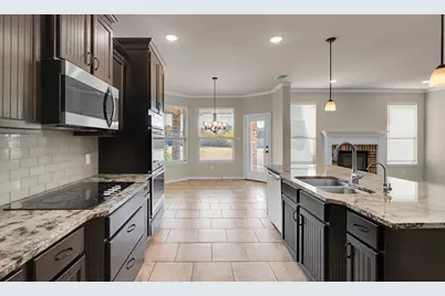 704 Salisbury Drive, Waco, TX 76712 - Photo 12