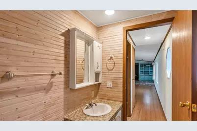 600 McDuff Avenue, Grandview, TX 76050 - Photo 34