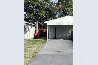 2209 N Woods Street, Sherman, TX 75092 - Photo 8