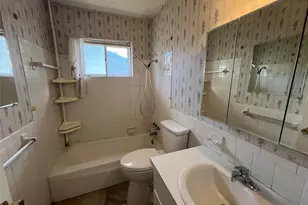 2209 N Woods St, Sherman, TX 75092 - Photo 6