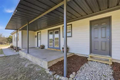 820 Blackfoot Court, Granbury, TX 76048 - Photo 10