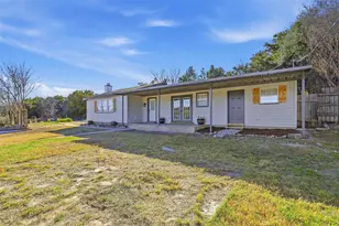 820 Blackfoot Ct, Granbury, TX 76048 - Photo 6