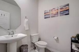 10305 Plumlee Ln, Aubrey, TX 76227 - Photo 8