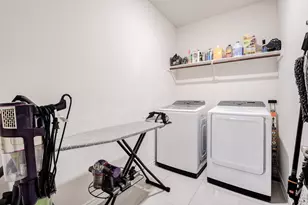 10305 Plumlee Ln, Aubrey, TX 76227 - Photo 14