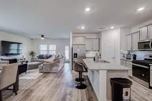 10305 Plumlee Ln, Aubrey, TX 76227 - Photo 12