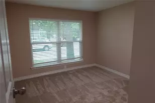 907 Hall St, McKinney, TX 75069 - Photo 8