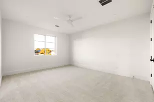 5901 Orchid Ln, Dallas, TX 75230 - Photo 30