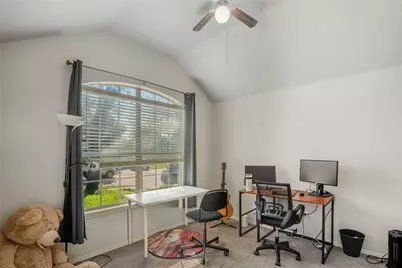 9204 Newport Lane, McKinney, TX 75071 - Photo 4