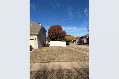 3600 Cove Meadow Lane, Fort Worth, TX 76123 - Photo 2