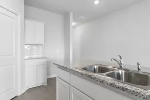 195 Greenhill Trl, Boyd, TX 76023 - Photo 4