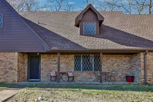 300 Thompson St, Pottsboro, TX 75076 - Photo 4
