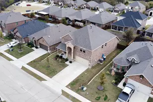 2917 Lampasas Ln, Little Elm, TX 75068 - Photo 32