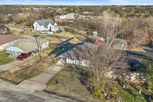 314 Woodard St, Farmersville, TX 75442 - Photo 34